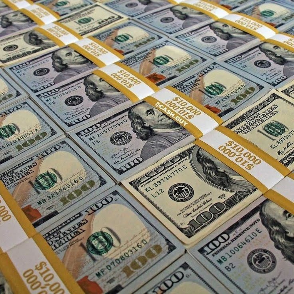 Quy định hạn mức mua, bán ngoại tệ, hạn mức được mua là 100USD/1 người/1 ngày

