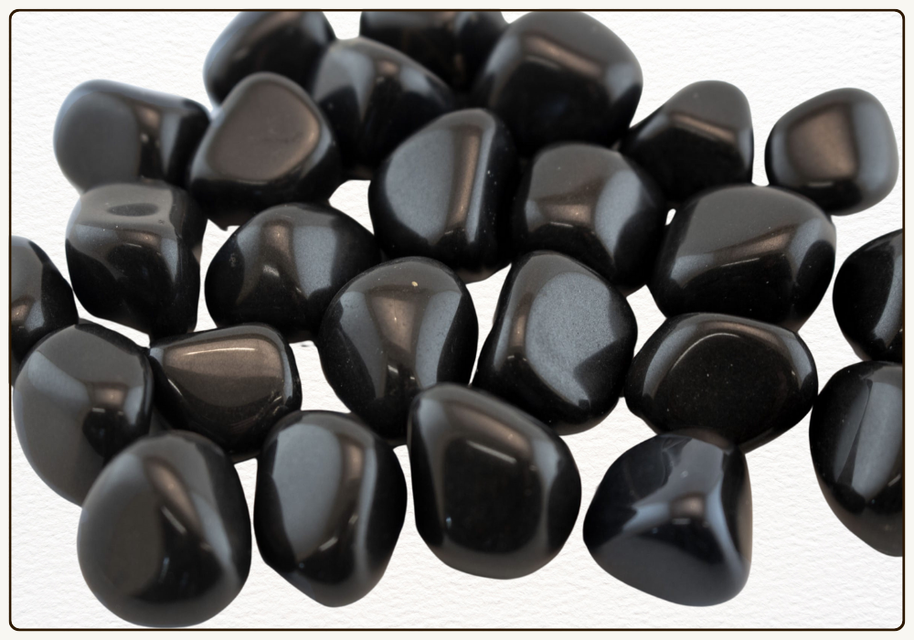 Onyx là đá gì? Đá Onyx giá bao nhiêu? Hợp mệnh gì? 6 Viên Onyx đen có độ tinh khiết cao