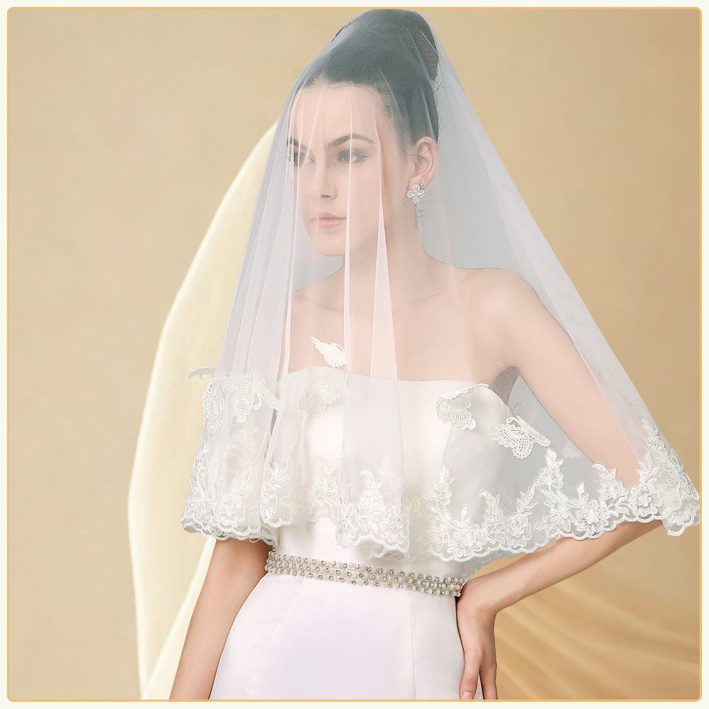 Độ dài khăn voan vừa với chiều cao cô dâu