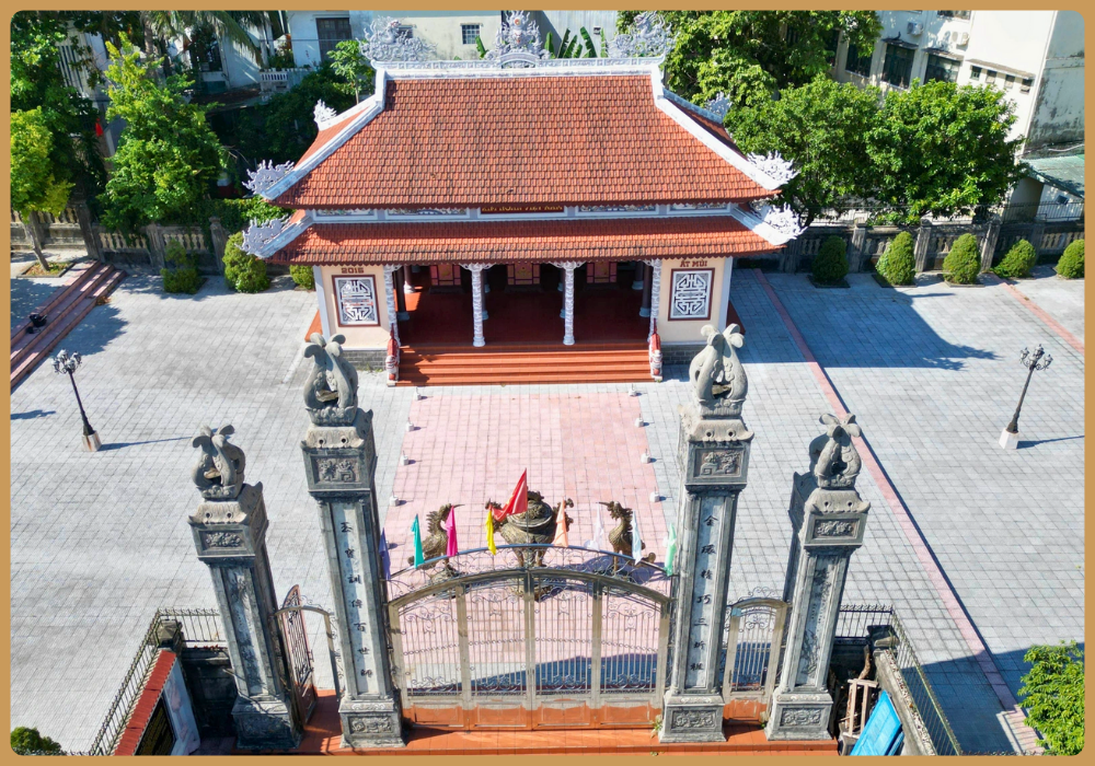 Lăng mộ nhị vị tổ sư nghề kim hoàn