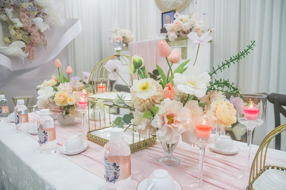 Ý nghĩa của hoa để bàn đám cưới đẹp