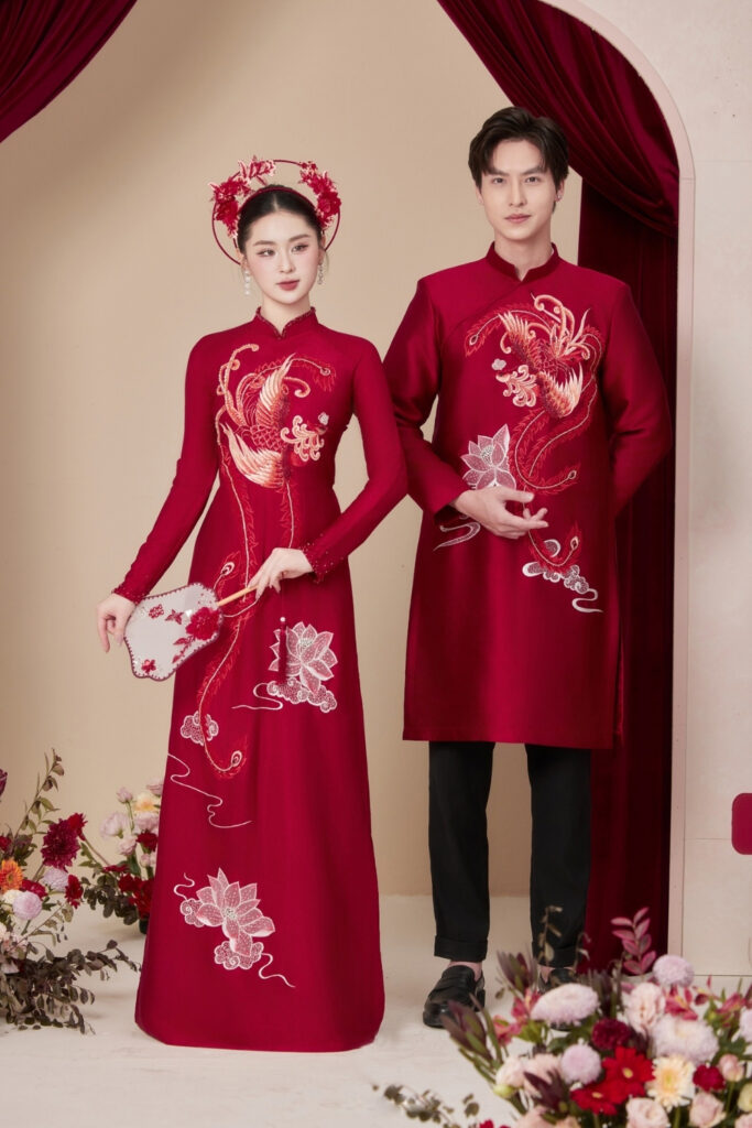 30+ mẫu áo dài cưới đẹp, sang trọng, xu hướng hiện nay 30 Áo dài cưới cặp đôi thêu chim hạc