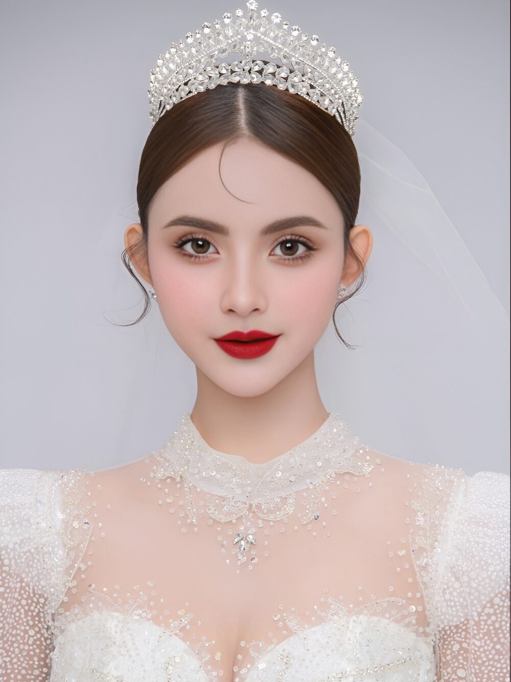 20+ kiểu tóc cô dâu đẹp nhất hiện nay, phù hợp với khuôn mặt 20 Các kiểu tóc cô dâu đội vương miện đẹp, sang trọng
