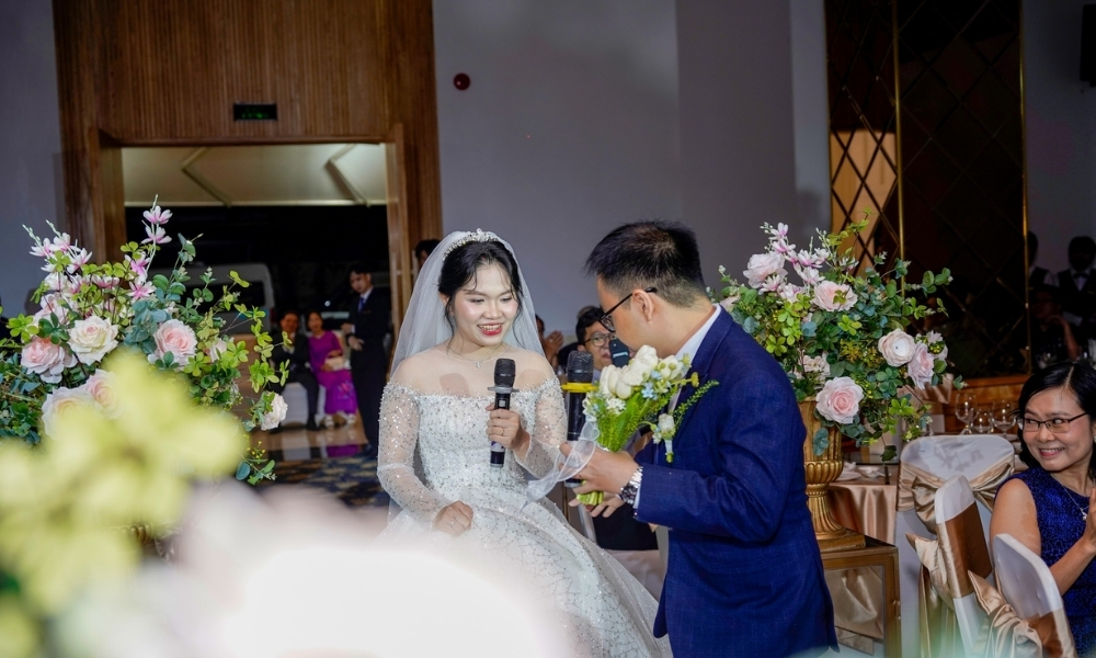 Chi phí đám cưới 150 triệu: Bảng dự trù và tối ưu ngân sách 5 Chi phí chụp ảnh quay phim