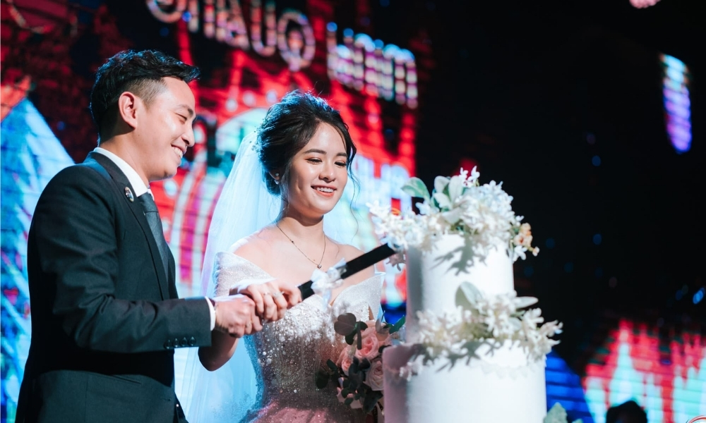 Bánh cưới 2 tầng
