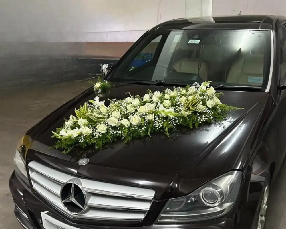 30+ Mẫu hoa xe cưới đẹp, đơn giản, sang trọng cho ngày cưới 25 hoa xe cưới