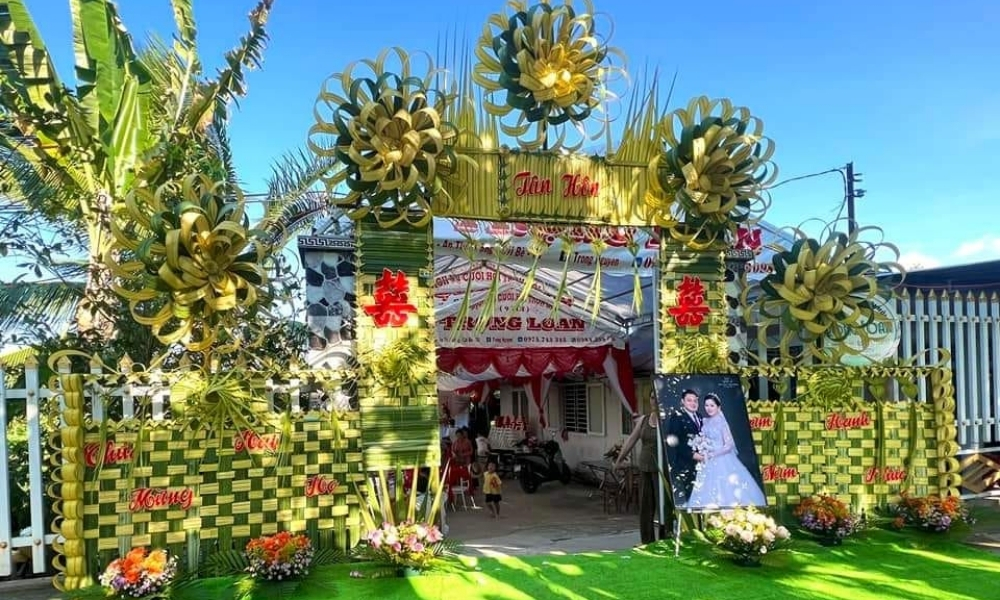 15+ Cổng cưới lá dừa đẹp, đơn giản, chuẩn miền Tây ngày xưa 4 Mẫu cổng cưới lá dừa đẹp đơn giản