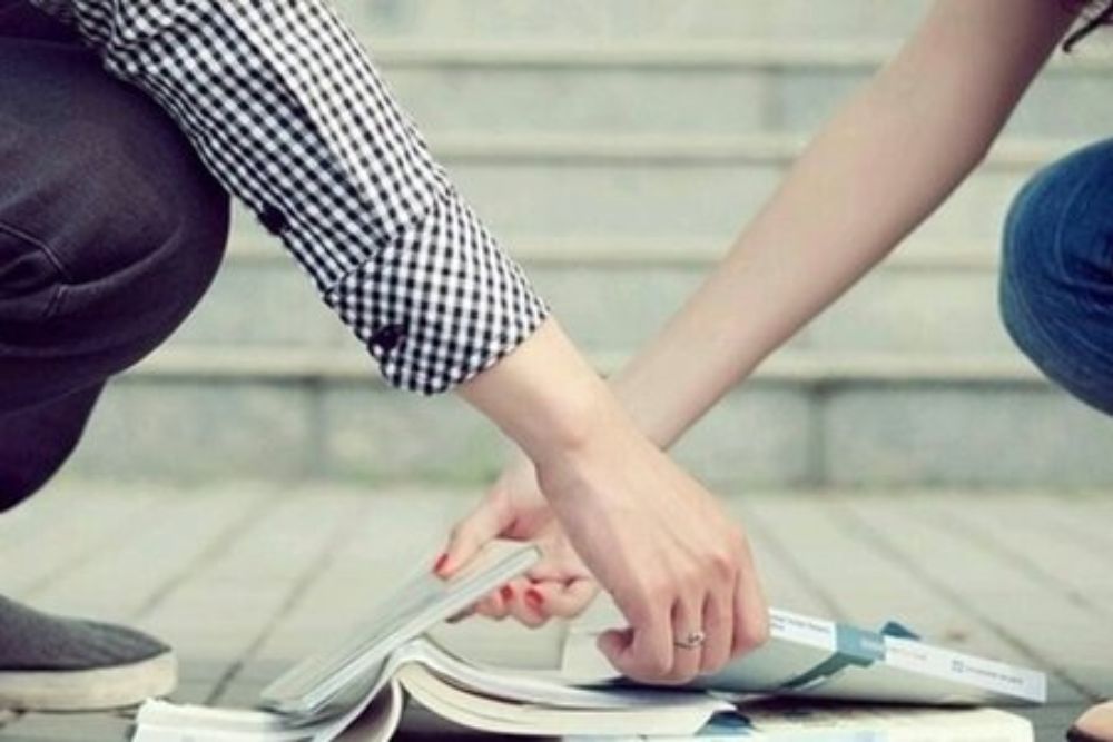 Hữu duyên là gì? Vì sao người ta nói “có duyên thì sẽ gặp” 2 Hữu duyên là gặp nhau đúng lúc và đủ đồng điệu.