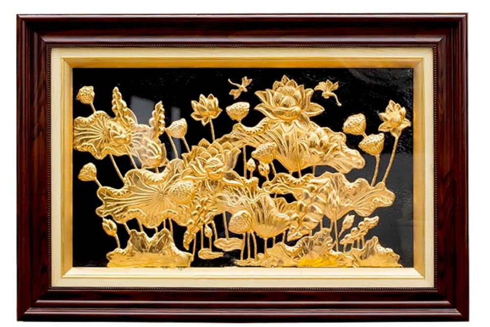 Quà tân gia nên tặng gì? 15 gợi ý quà ý nghĩa & sang trọng 16 Tranh mạ vàng