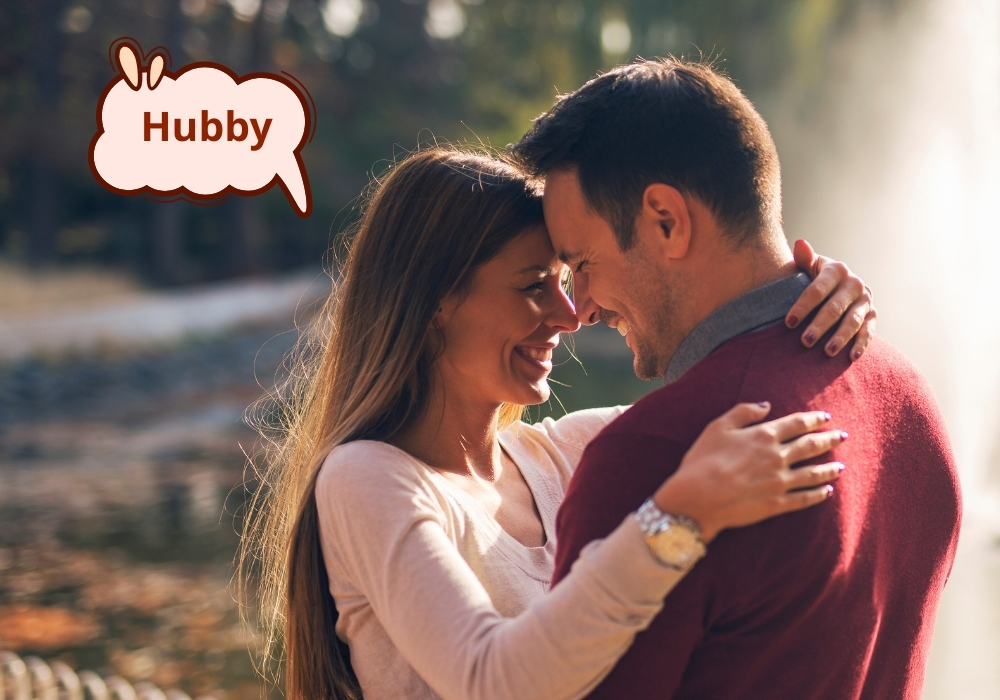 Hubby nghĩa là gì? Các cách gọi, biệt danh cho chồng trong tiếng Anh 4 Từ đồng nghĩa và trái nghĩa của hubby trong tiếng Anh