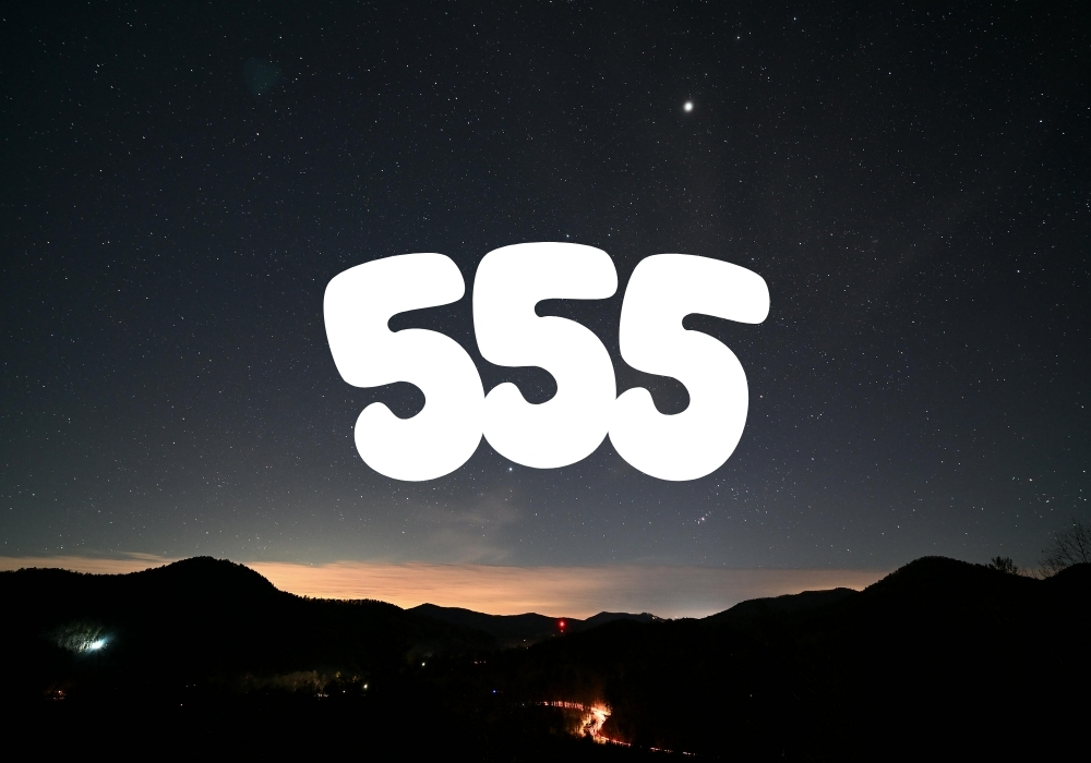 555 ý nghĩa gì trong tình yêu, luật hấp dẫn, tiếng Thái, Trung 5 Số 555 có ý nghĩa gì trong ngôn ngữ?