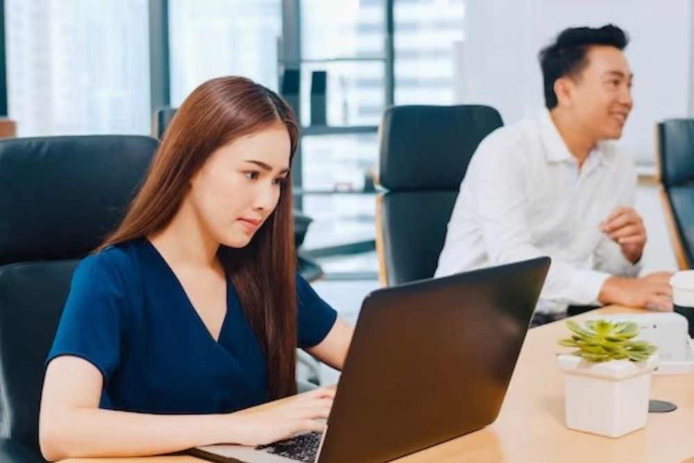 Thần số học số 7: Ý nghĩa, điểm mạnh yếu và hướng phát triển 6 Người số 7 thường phát huy tốt năng lực khi làm việc độc lập và tập trung.