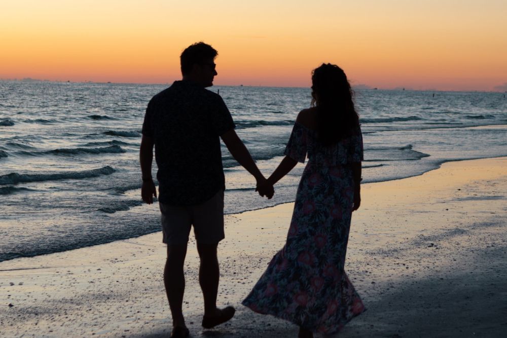 Move on là gì? 7 Cách thực tế để thoát khỏi quá khứ 4 Con người khó move on vì gắn bó cảm xúc và nỗi sợ thay đổi