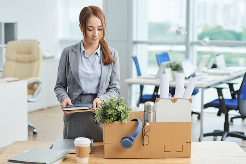 Năm cá nhân số 9: Giai đoạn kết thúc, buông bỏ, chuyển mình 7 Năm cá nhân số 9 thường mang đến sự thay đổi và kết thúc trong công việc.