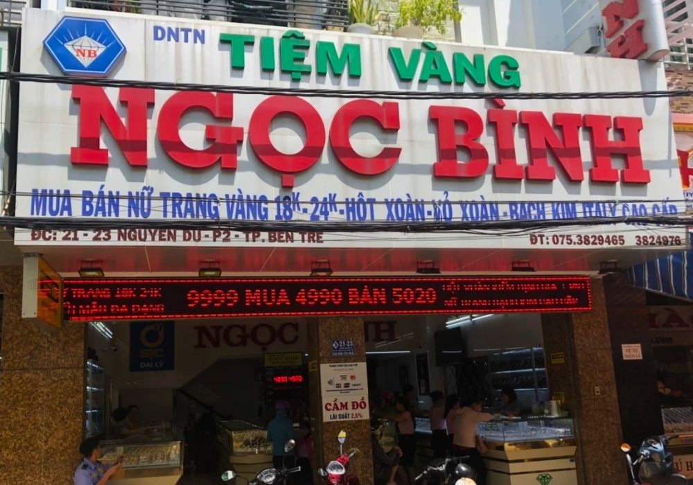 Tham khảo giá vàng Ngọc Bình, Phú Hào, Từ Minh, Hoàng Oanh | Giá vàng Bến Tre 4 Câu hỏi liên quan khi tìm hiểu giá vàng Bến Tre hôm nay