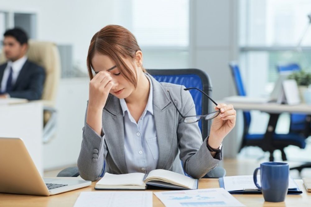 Rung động là gì? Vì sao “tim đập nhanh” khi gặp một người