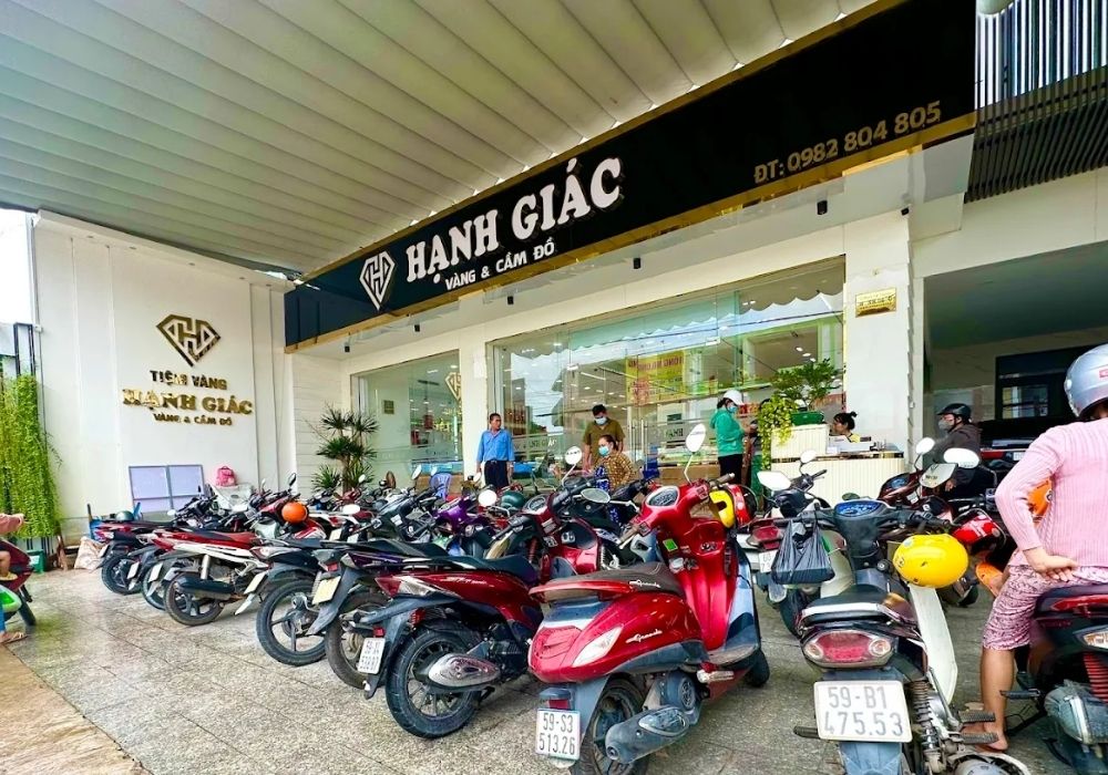 Tham khảo giá vàng Đồng Nai hôm nay: Giá vàng Kim Ton, Mỹ Ngọc, Quốc Bảo, Kim Mai 9 Tiệm vàng Hạnh Giác