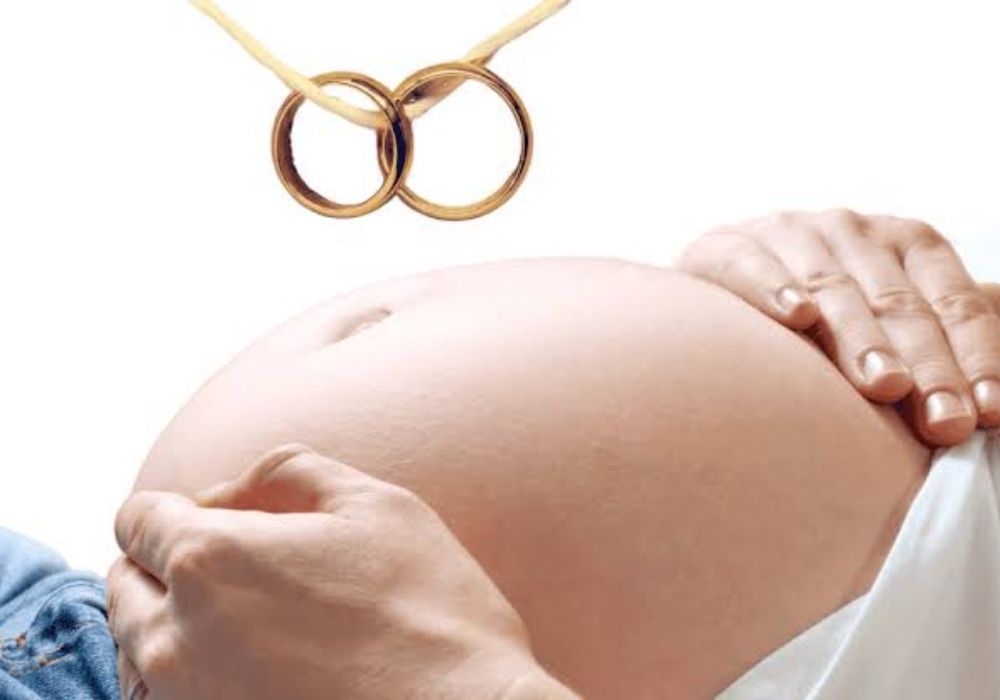 Cách xoay nhẫn cưới biết trai hay gái có chính xác không? 2 Cách xoay nhẫn cưới biết trai hay gái?