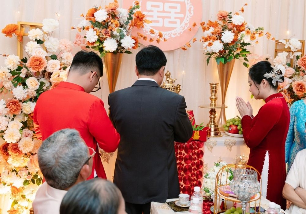 Lễ Tơ Hồng là gì? Ý nghĩa, nguồn gốc và nghi thức thực hiện 5 Lễ Tơ Hồng được tổ chức khi nào?
