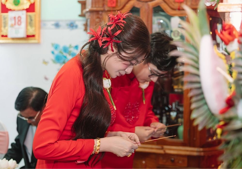 Lễ Tơ Hồng là gì? Ý nghĩa, nguồn gốc và nghi thức thực hiện 4 Ý nghĩa của lễ Tơ Hồng trong đám cưới
